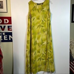 LANE BRYANT ‘Designs’. Size 18/20. Lime green “watercolor” print. Dressy